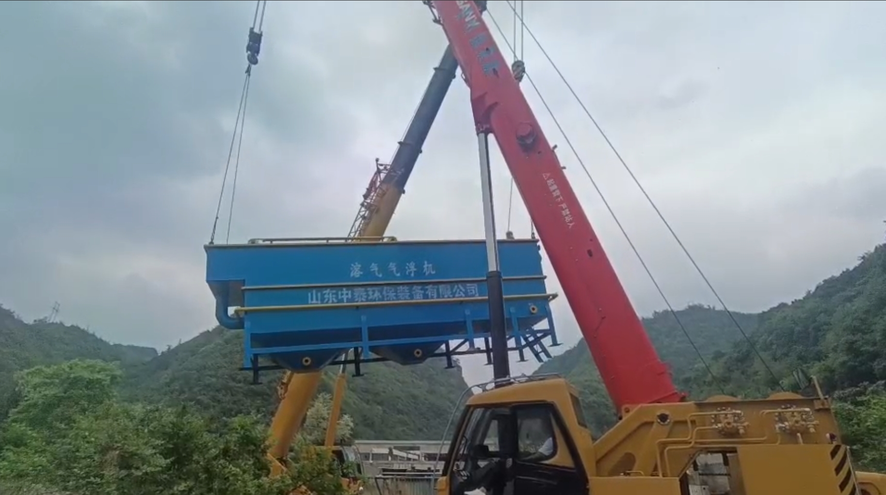 氣浮機，高效氣浮機，溶氣氣浮機，氣浮機安裝現(xiàn)場